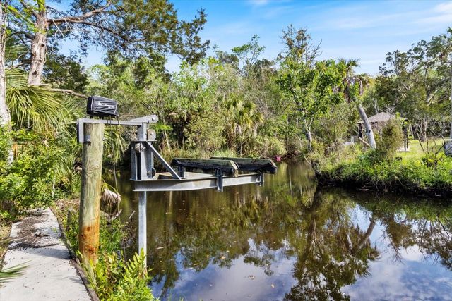 5650 S MASON CREEK ROAD, Homosassa, FL 34448