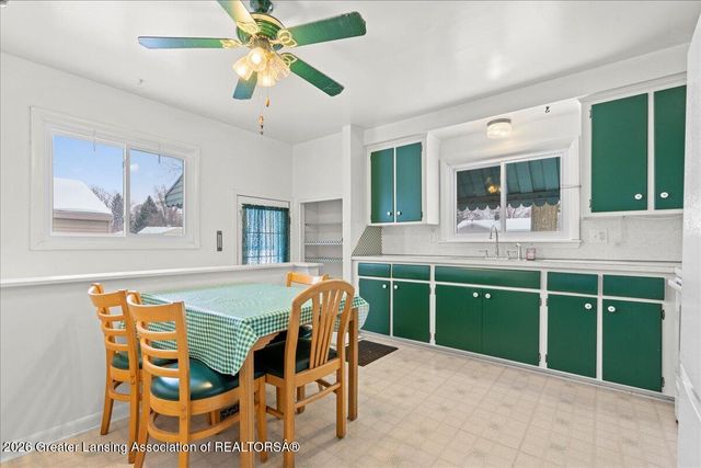 4907 Burchfield Avenue, Lansing, MI 48910