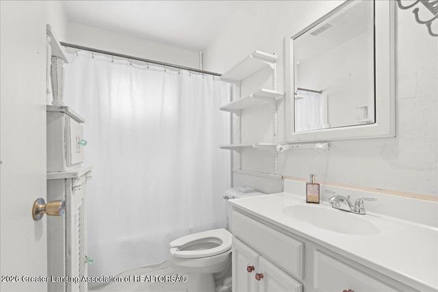 4907 Burchfield Avenue, Lansing, MI 48910