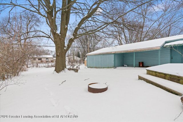 4907 Burchfield Avenue, Lansing, MI 48910