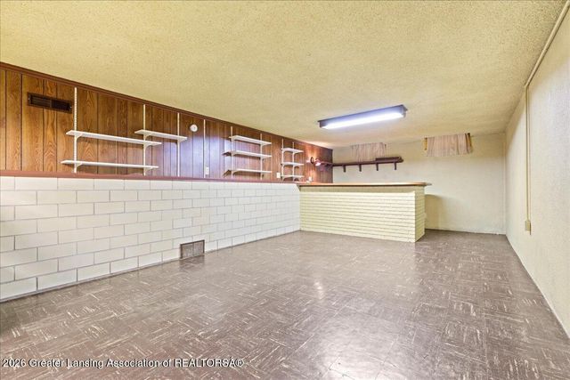 4907 Burchfield Avenue, Lansing, MI 48910