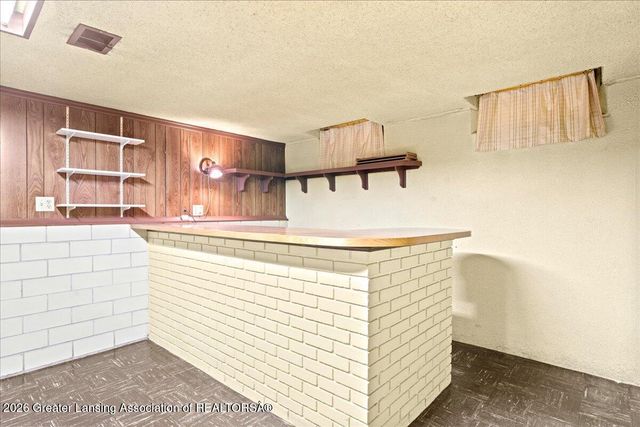 4907 Burchfield Avenue, Lansing, MI 48910