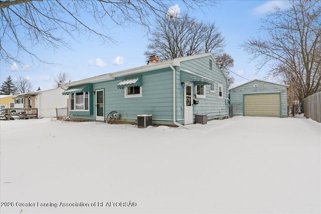4907 Burchfield Avenue, Lansing, MI 48910
