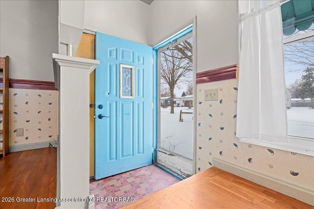 4907 Burchfield Avenue, Lansing, MI 48910