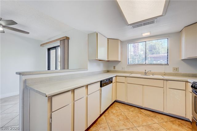 191 Bel Port Drive 194, Las Vegas, NV 89110