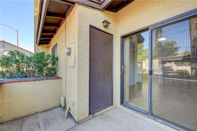 191 Bel Port Drive 194, Las Vegas, NV 89110