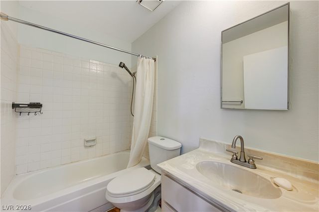 191 Bel Port Drive 194, Las Vegas, NV 89110