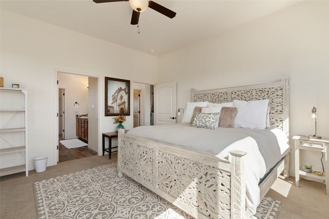44 Via Summa, Santa Fe, NM 87507