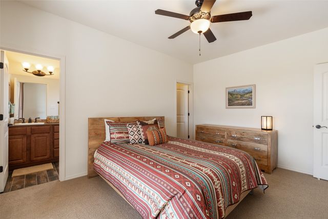 44 Via Summa, Santa Fe, NM 87507