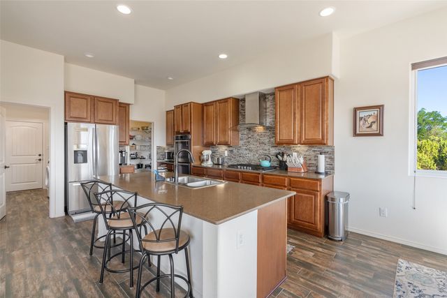 44 Via Summa, Santa Fe, NM 87507