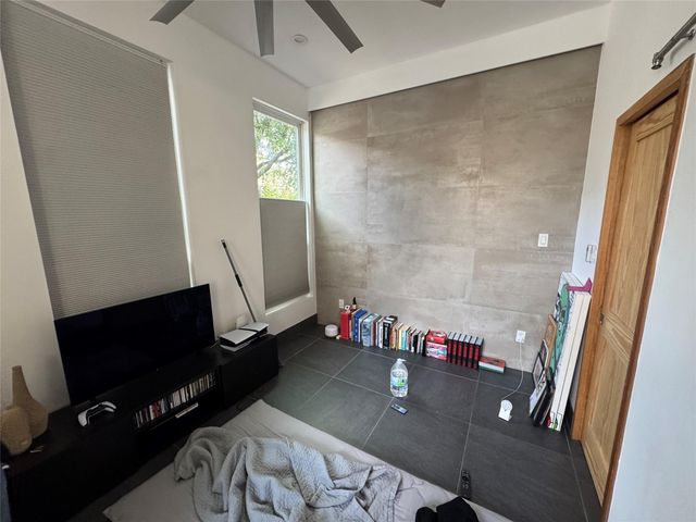 811,813,815 E 23rd Street, Houston, TX 77009