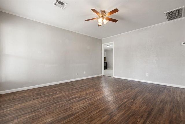 1221 NW 83rd Street, Oklahoma City, OK 73114