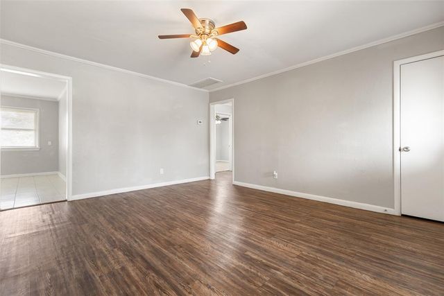 1221 NW 83rd Street, Oklahoma City, OK 73114