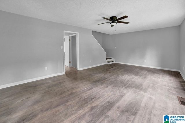 1051 IVY CREEK TRAIL, Hoover, AL 35226