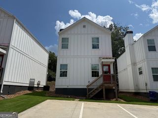 82 Liberty Court, Gainesville, GA 30501