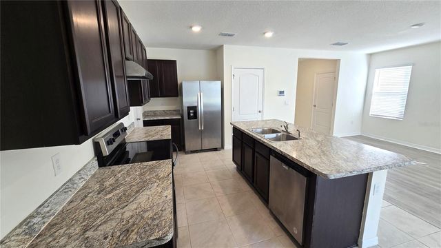 1671 ROSY DALE CIRCLE, Davenport, FL 33837