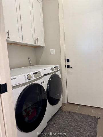 270 Estates Circle, College Station, TX 77840