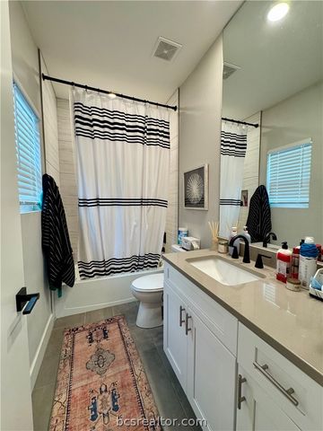 270 Estates Circle, College Station, TX 77840