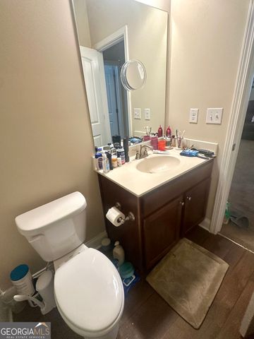 864 Crescent Ln, Griffin, GA 30224