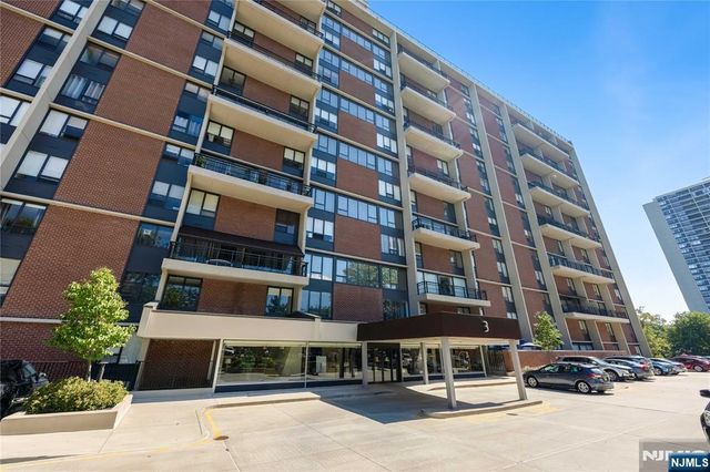 3 Horizon Road 1023, Fort Lee, NJ 07023