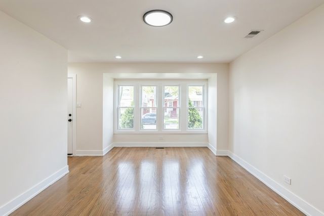10429 S Indiana Avenue, Chicago, IL 60628