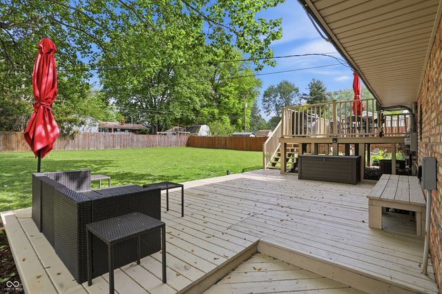 729 Colonial Way, Greenwood, IN 46142