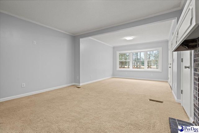 1502 Palmetto Dr, Hartsville, SC 29550