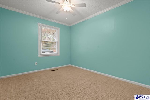 1502 Palmetto Dr, Hartsville, SC 29550