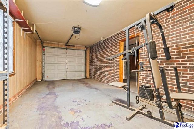 1502 Palmetto Dr, Hartsville, SC 29550