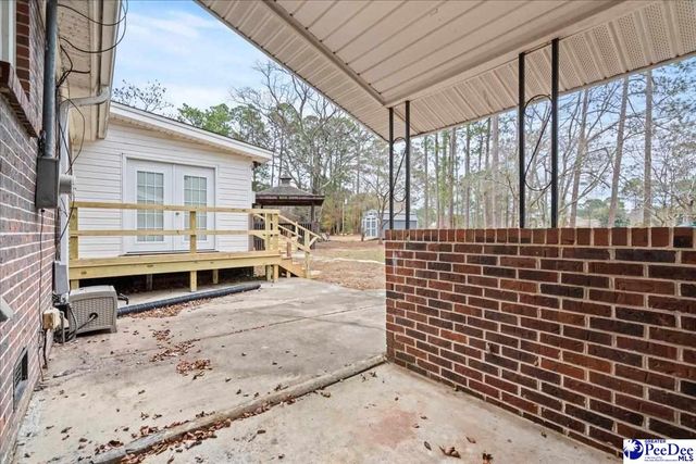 1502 Palmetto Dr, Hartsville, SC 29550