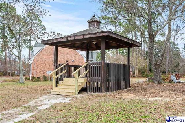 1502 Palmetto Dr, Hartsville, SC 29550