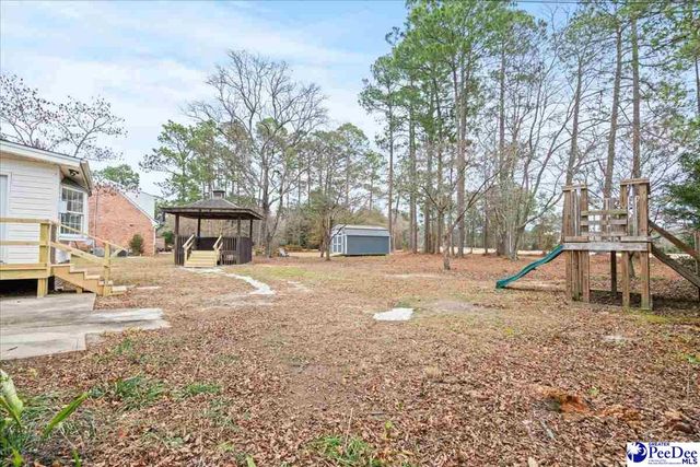 1502 Palmetto Dr, Hartsville, SC 29550