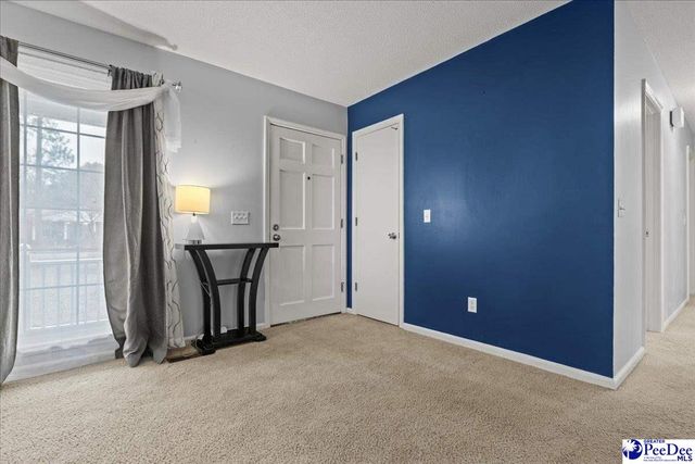 1502 Palmetto Dr, Hartsville, SC 29550