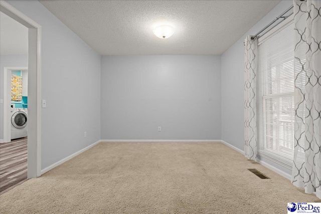 1502 Palmetto Dr, Hartsville, SC 29550