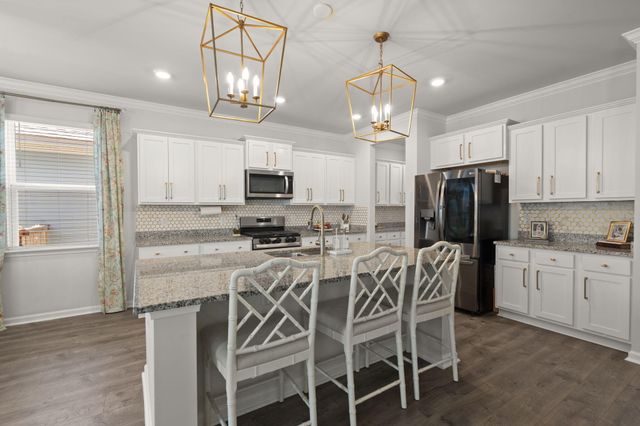 160 Cherry Grove Drive, Summerville, SC 29483