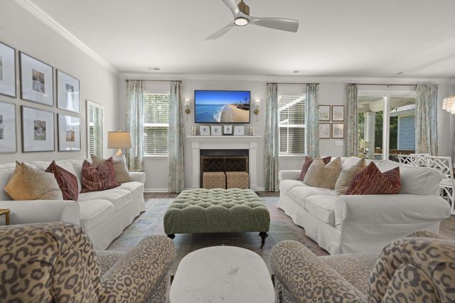 160 Cherry Grove Drive, Summerville, SC 29483