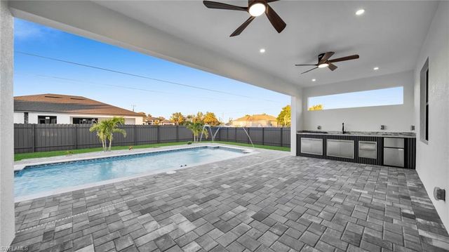 1401 SW 13th TER, Cape Coral, FL 33991