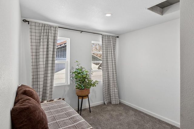 518 S St, Sacramento, CA 95811