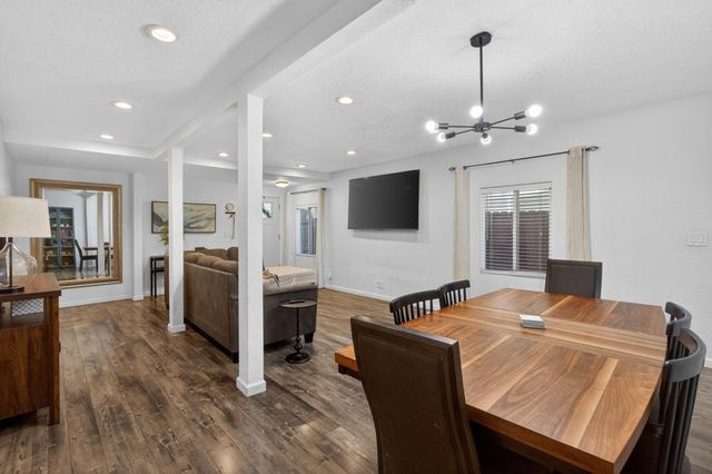 518 S St, Sacramento, CA 95811