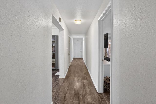 518 S St, Sacramento, CA 95811