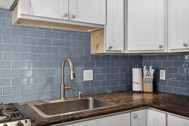 518 S St, Sacramento, CA 95811