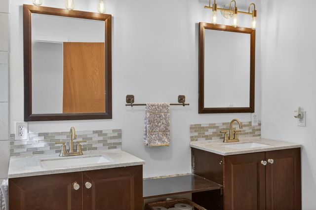 518 S St, Sacramento, CA 95811