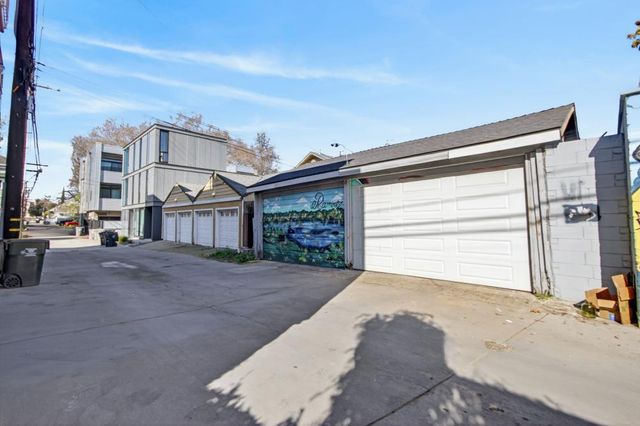 518 S St, Sacramento, CA 95811