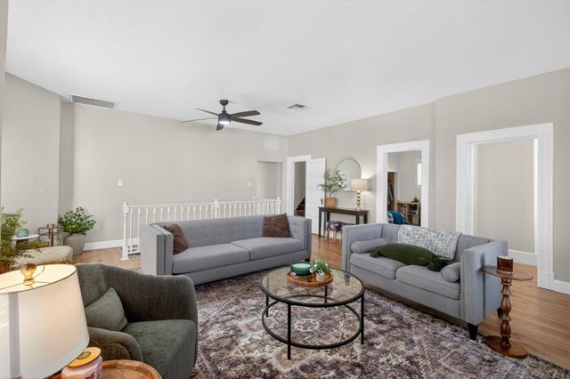 518 S St, Sacramento, CA 95811