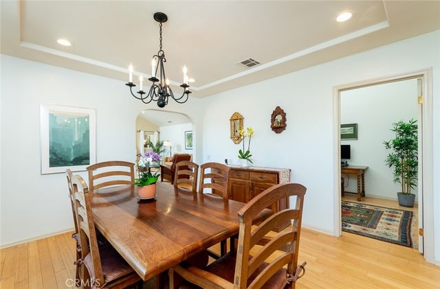 1404 Corona Drive, Glendale, CA 91205