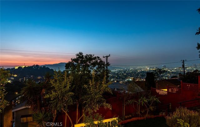 1404 Corona Drive, Glendale, CA 91205