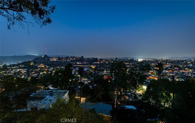 1404 Corona Drive, Glendale, CA 91205