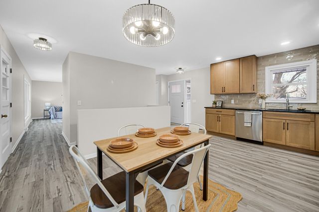 216 Cherokee Drive, Lowell, IN 46356