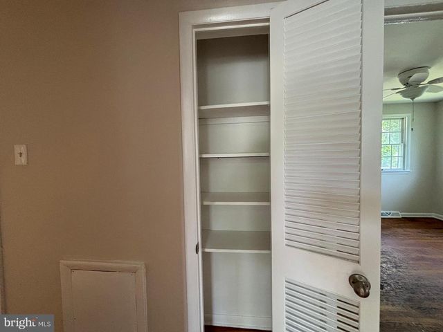 215 E STEELMAN AVE, Northfield, NJ 08225