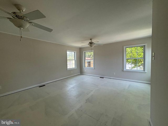 215 E STEELMAN AVE, Northfield, NJ 08225